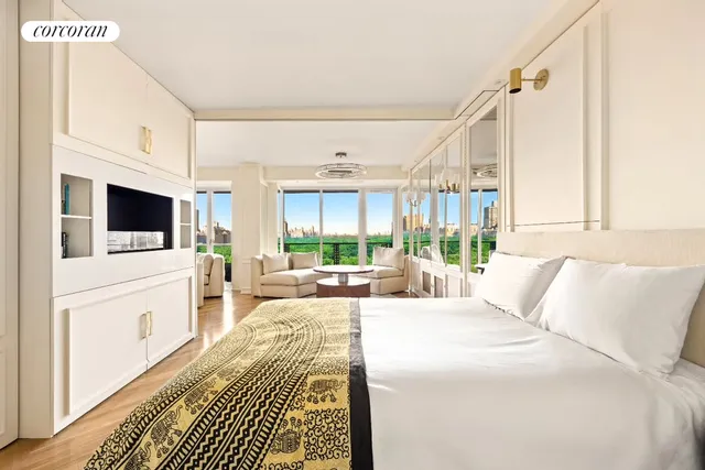 $5,950,000 | 210 Central Park South, Unit 17D | Central Park South