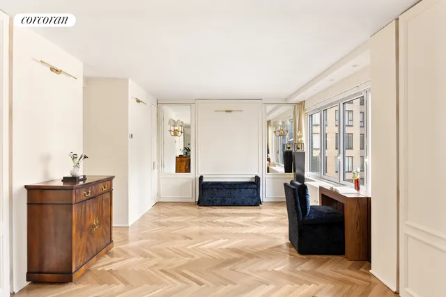 $5,950,000 | 210 Central Park South, Unit 17D | Central Park South