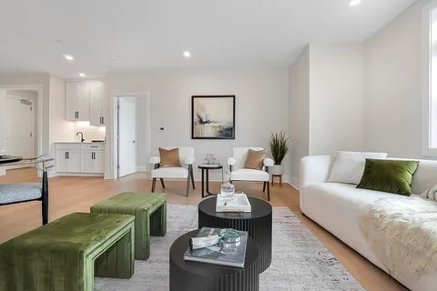 $979,900 | 62 Foundry Street, Unit 505, Wakefield, MA 01880