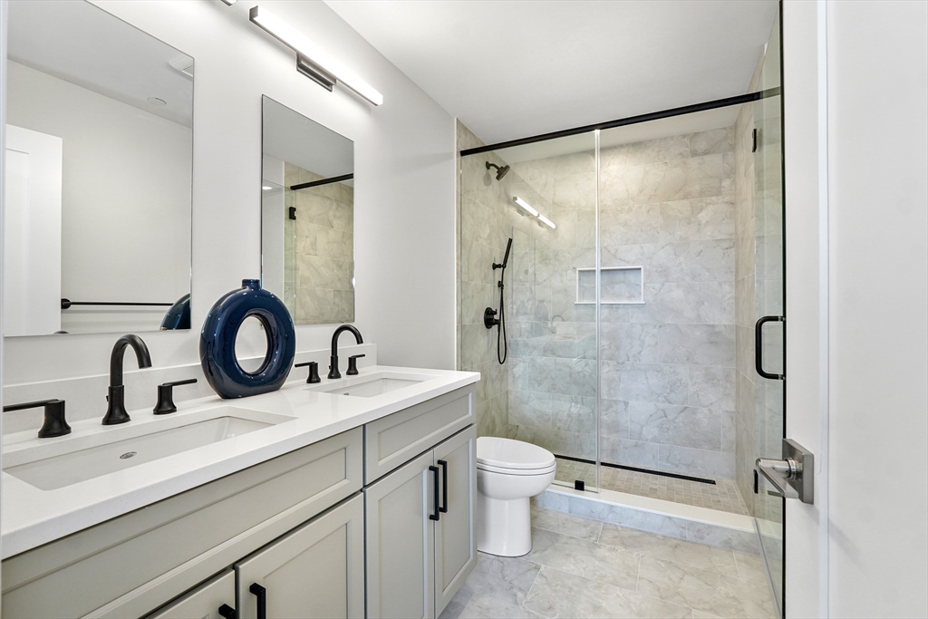 62 Foundry Street, Unit 505 Wakefield, MA 01880 - Photo 17 of 38