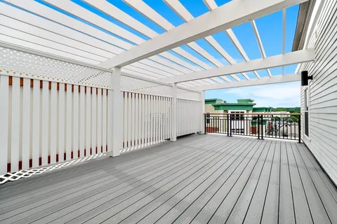 $979,900 | 62 Foundry Street, Unit 505, Wakefield, MA 01880