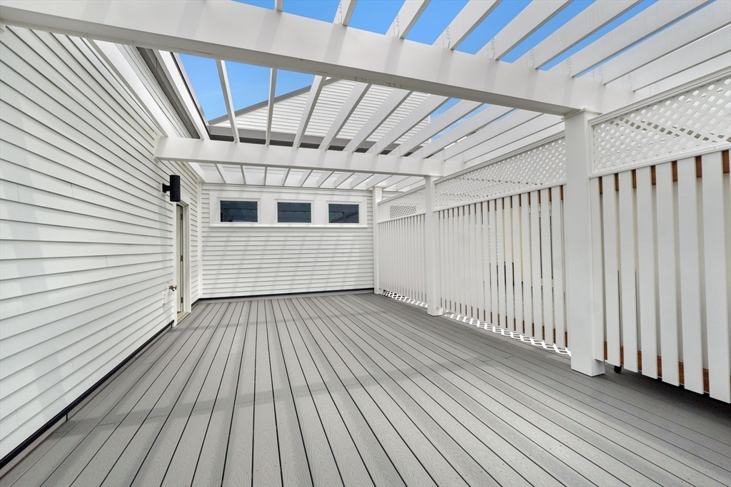 62 Foundry Street, Unit 505 Wakefield, MA 01880 - Photo 4 of 38