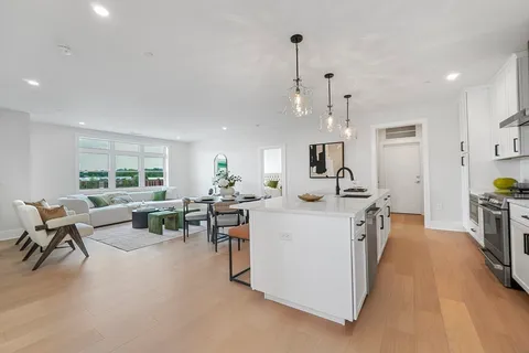 $979,900 | 62 Foundry Street, Unit 505, Wakefield, MA 01880