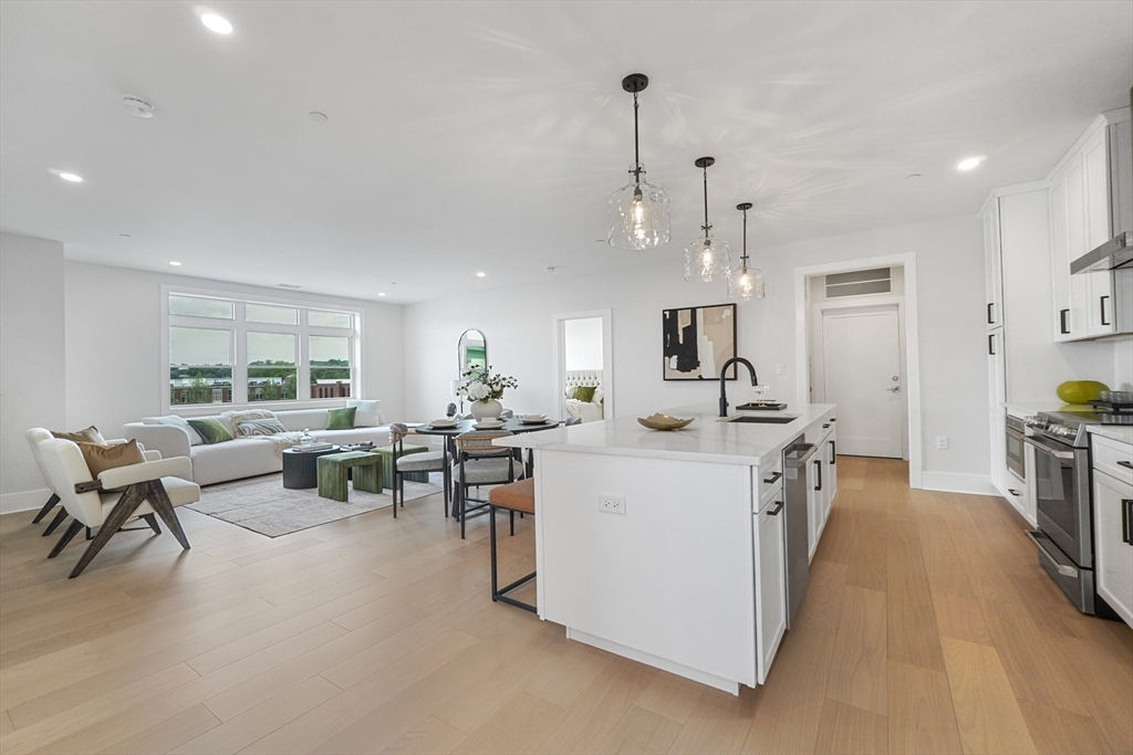 62 Foundry Street, Unit 505 Wakefield, MA 01880 - Photo 7 of 38