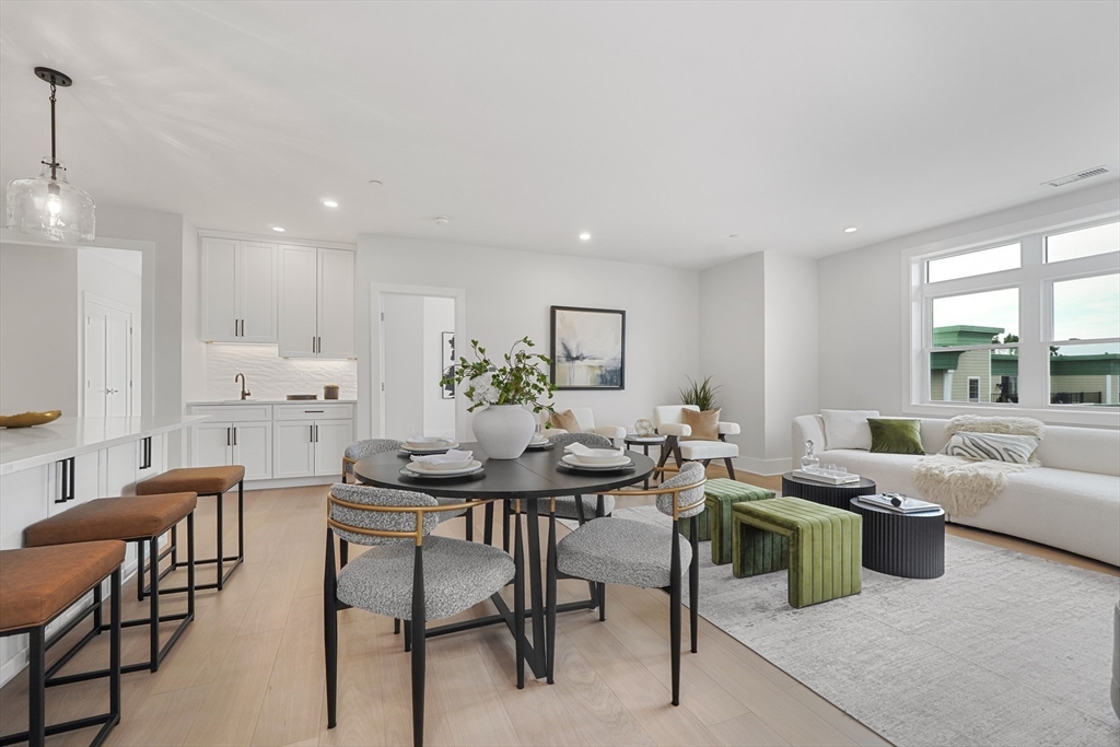62 Foundry Street, Unit 505 Wakefield, MA 01880 - Photo 9 of 38