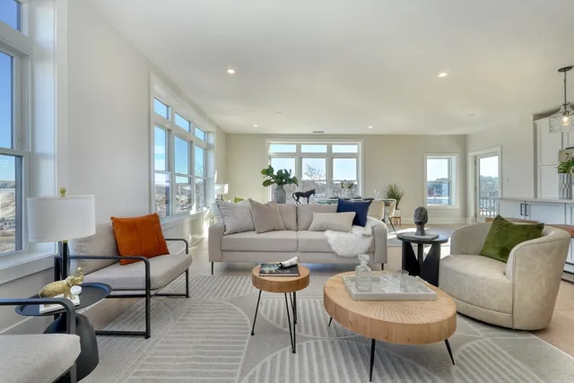 $969,900 | 62 Foundry Street, Unit 505, Wakefield, MA 01880