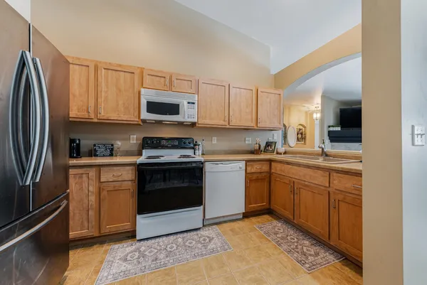 $224,900 | 4735 North Newcastle Lane, Unit D, Appleton, WI 54913
