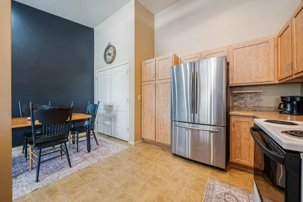 $224,900 | 4735 North Newcastle Lane, Unit D, Appleton, WI 54913