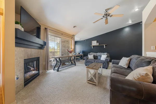 $224,900 | 4735 North Newcastle Lane, Unit D, Appleton, WI 54913