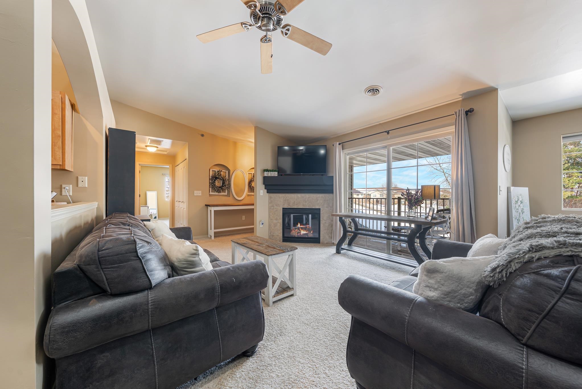 4735 North Newcastle Lane, Unit D Appleton, WI 54913 - Photo 9 of 35