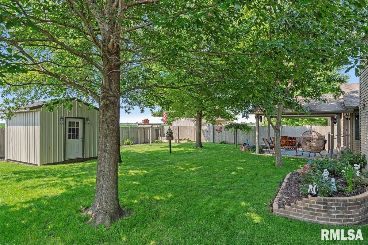 4632 Svenson Drive Springfield, IL 62711 - Photo 34 of 39 Gallery Image 34