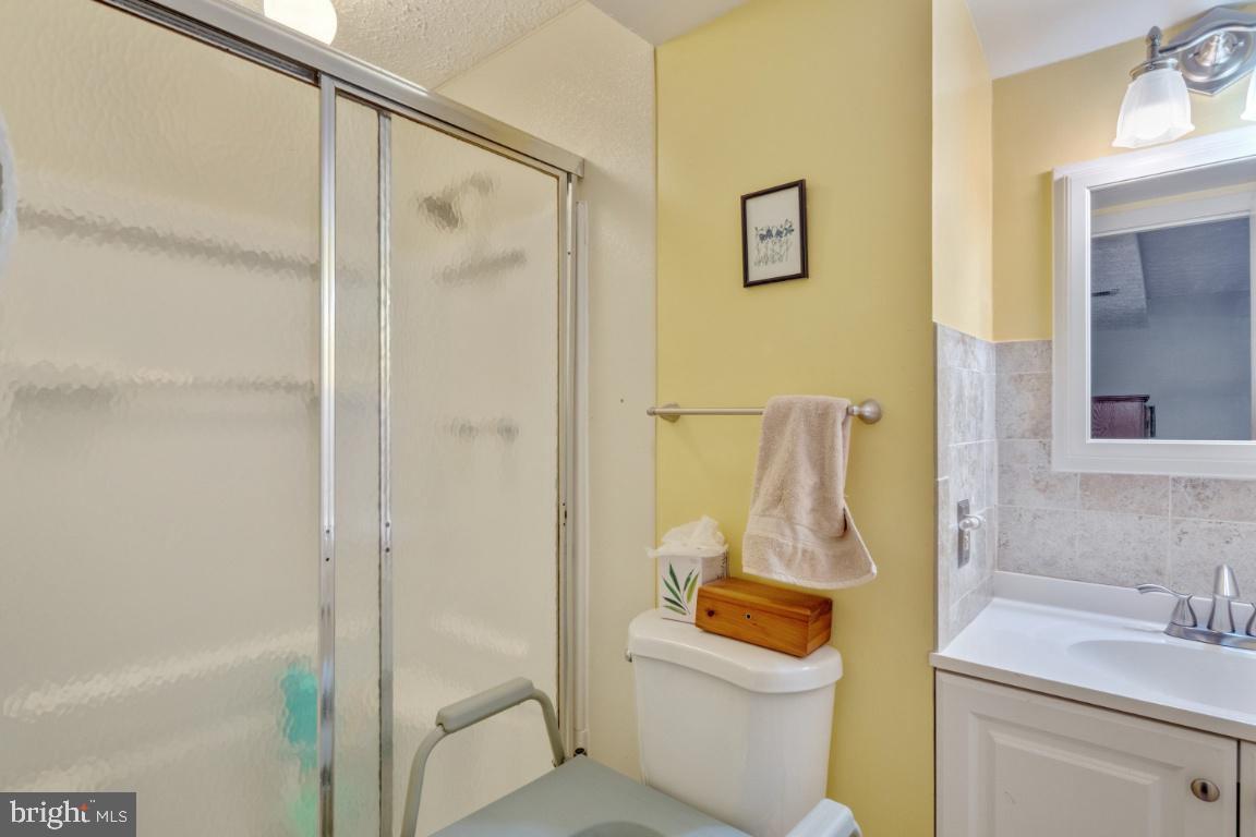 8462 Rippled Creek Court Springfield, VA 22153 - Photo 26 of 36 Gallery Image 26