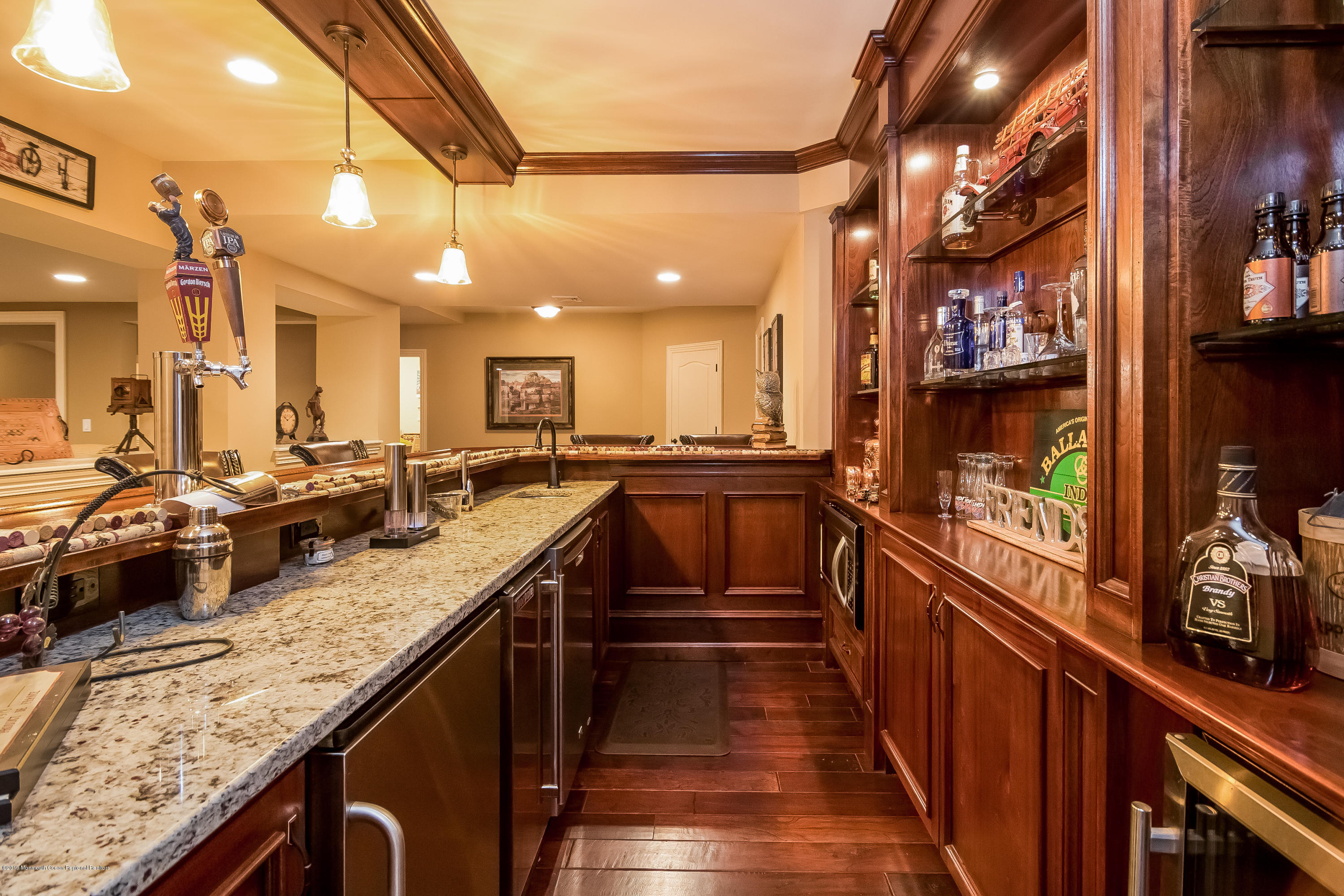 4 Hanging Rock Road Freehold, NJ 07728 - Photo 29 of 49 045-photo-bar-2879049