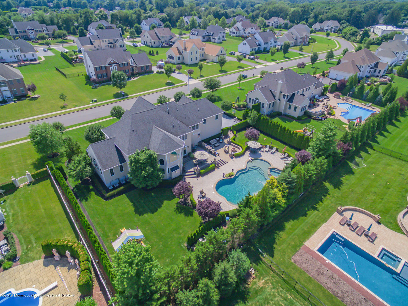 4 Hanging Rock Road Freehold, NJ 07728 - Photo 39 of 49 4 Hanging Rock Rd Freehold NJ-large-043-