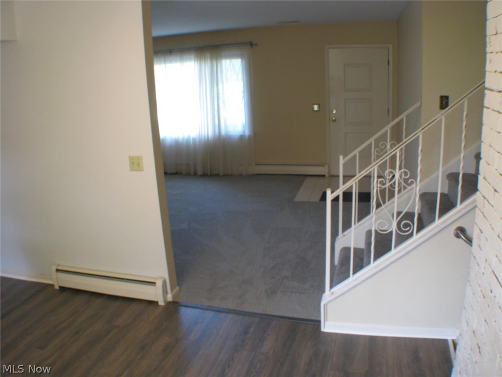 5901 Yorktown Road Lorain, OH 44053 - Photo 5 of 19 Gallery Image 5