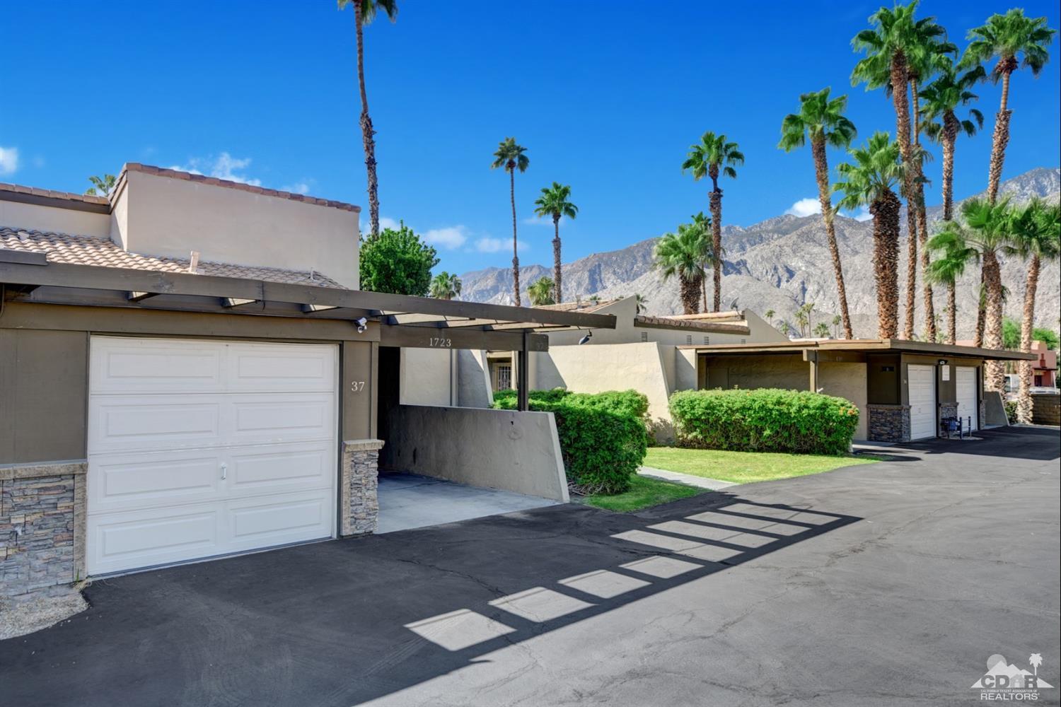 1723 Ramon Road, Unit 37 Palm Springs, CA 92264 - Photo 6 of 10 a view of a house with a patio