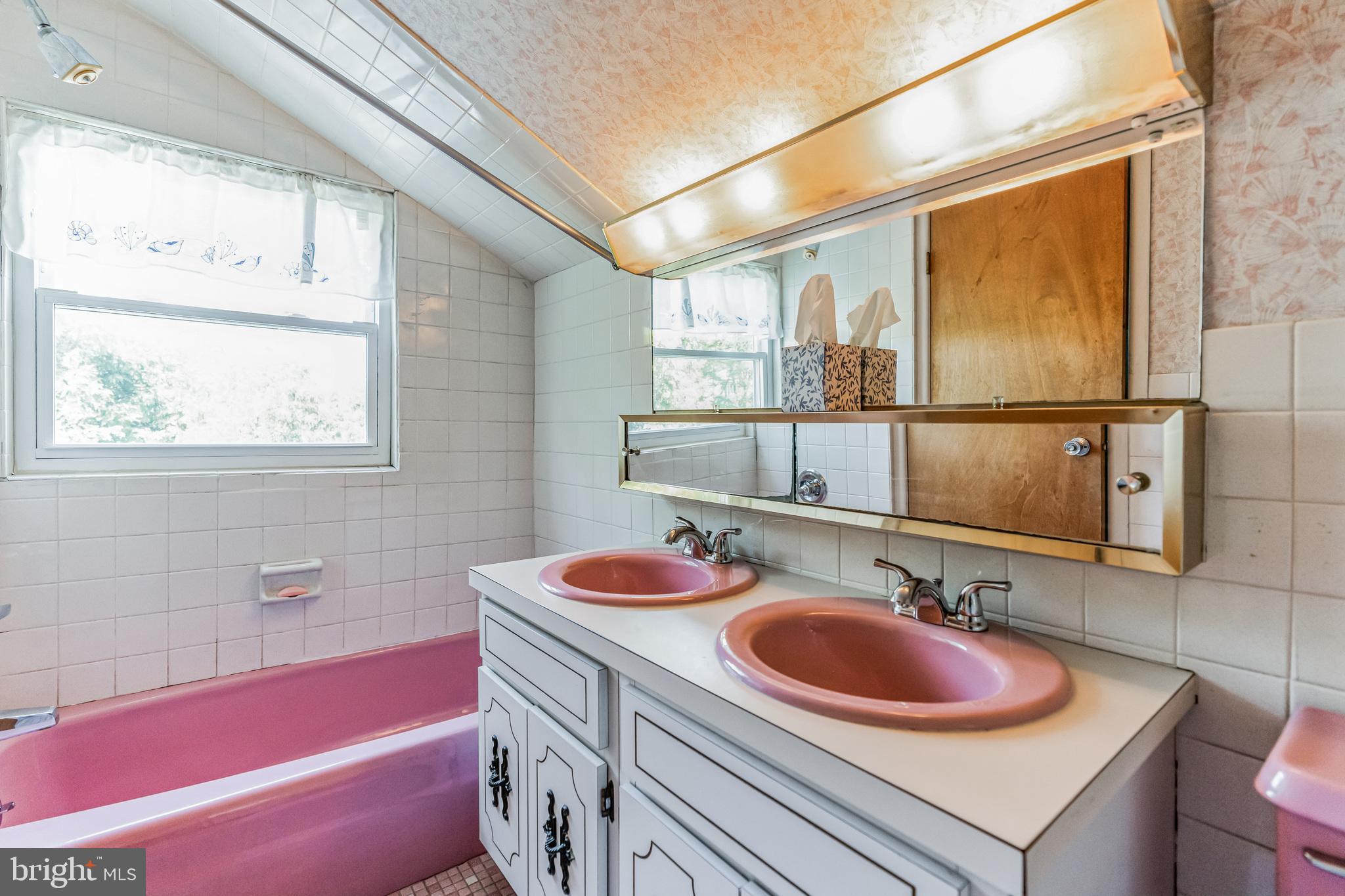 1444 Pepper Road Jenkintown, PA 19046 - Photo 27 of 31