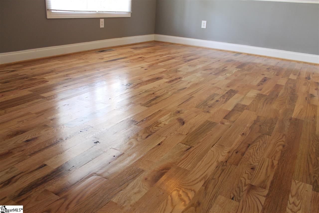 104 Pine Thicket Road Liberty, SC 29657 - Photo 3 of 18