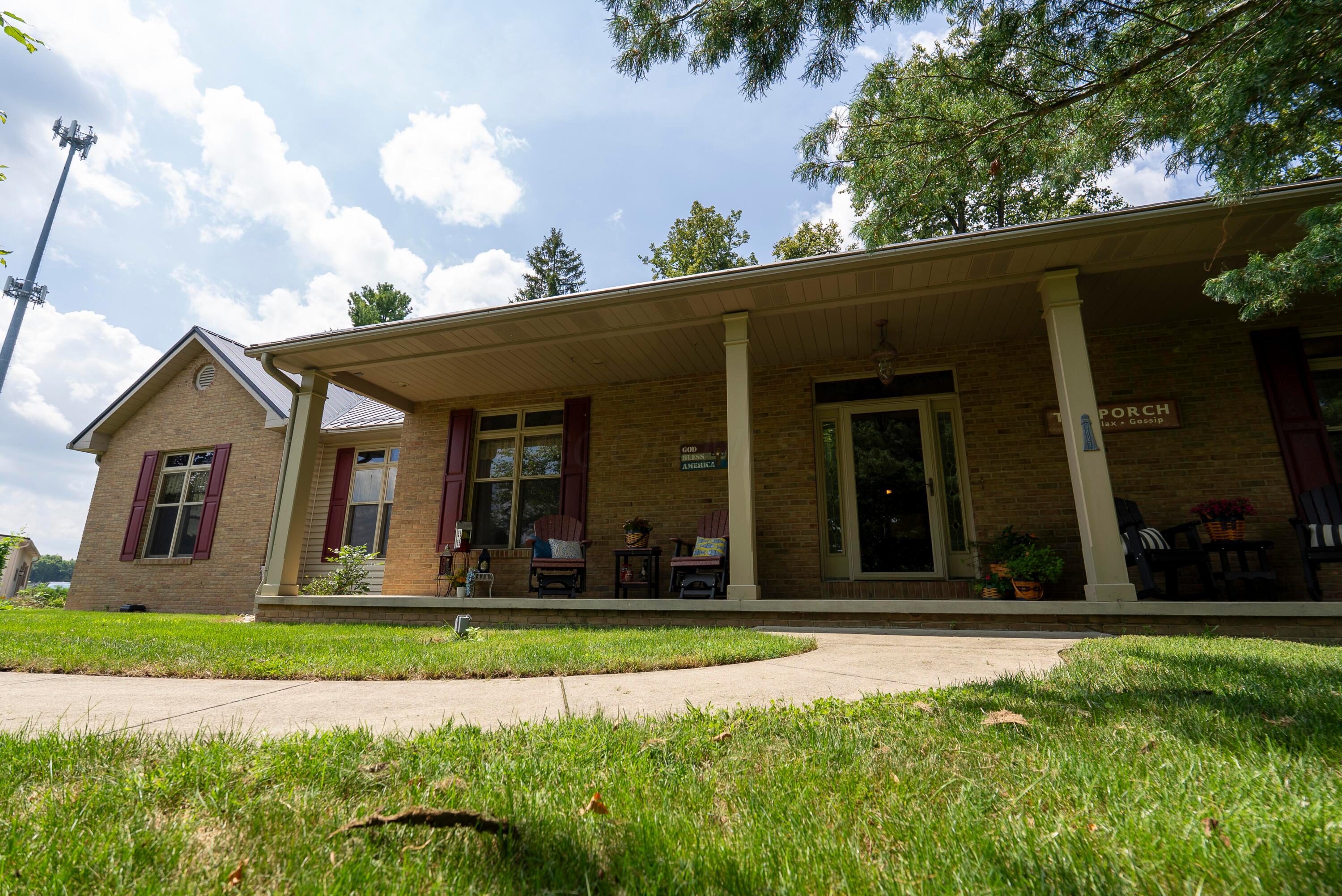 3427 South Bank Road Northeast Millersport, OH 43046 - Photo 2 of 39 3427 Southbank Rd. Millersport-18