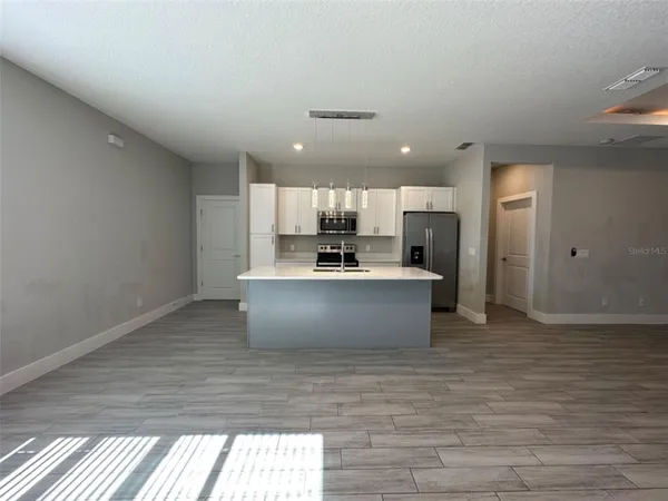 $1,925 | 229 Hibiscus Lane, Poinciana, FL 34759