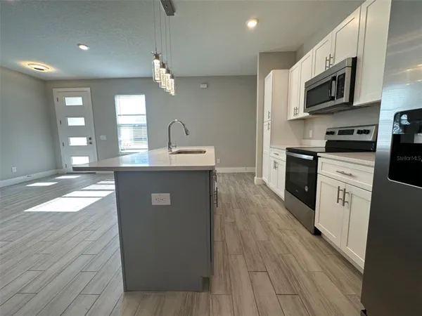 $1,925 | 229 Hibiscus Lane, Poinciana, FL 34759