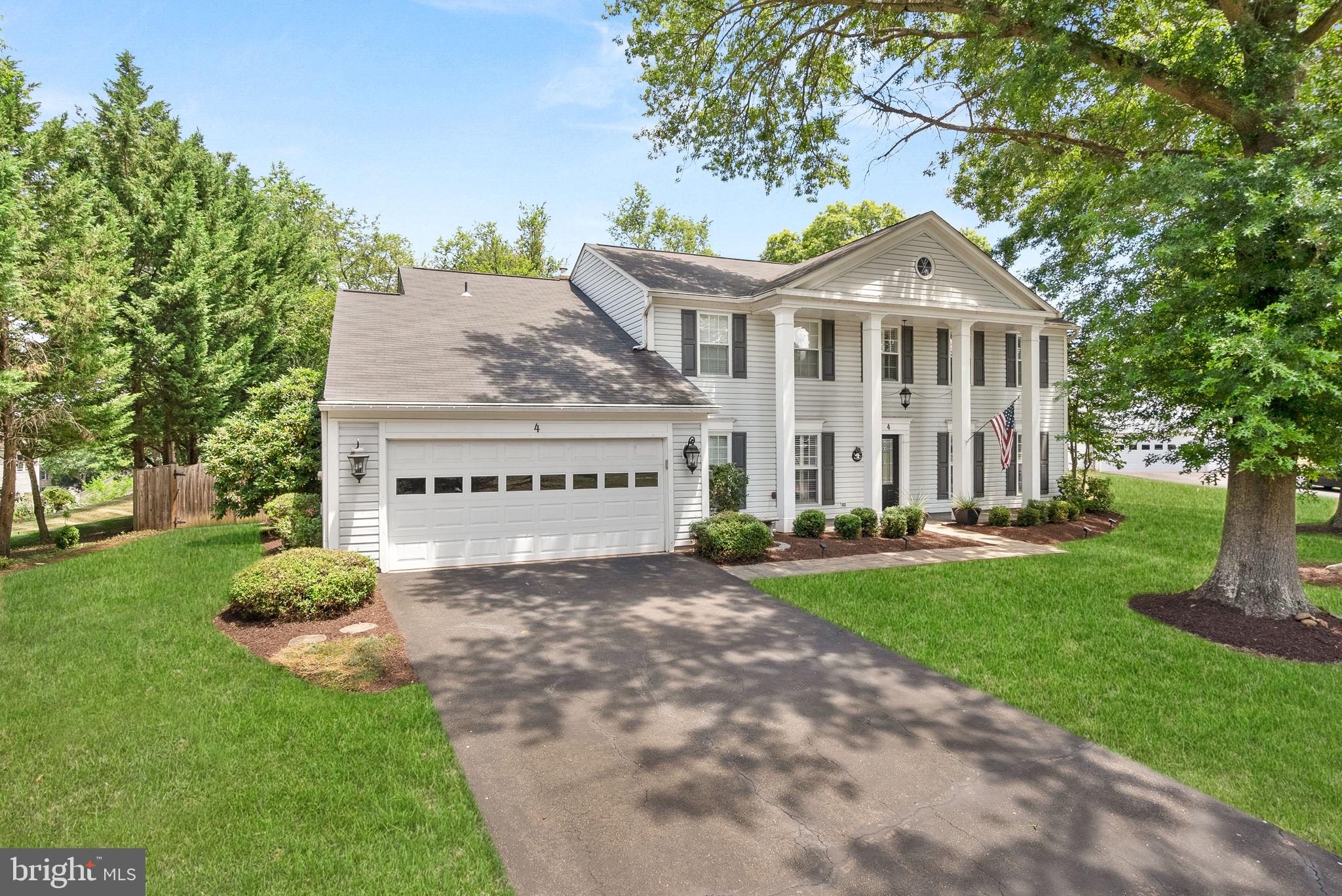 Flat homesite with both great front and rear yard!