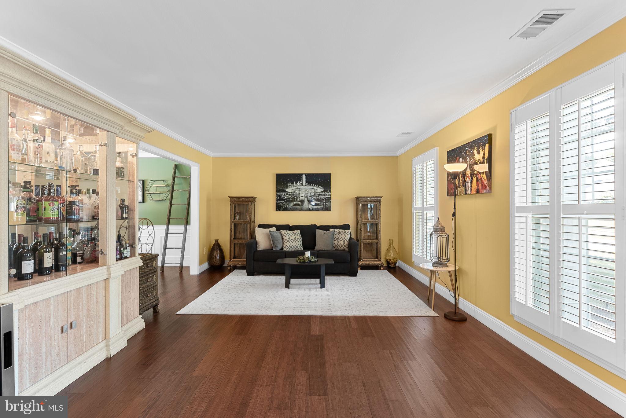 4 Moss Road Sterling, VA 20165 - Photo 28 of 62 Gallery Image 28