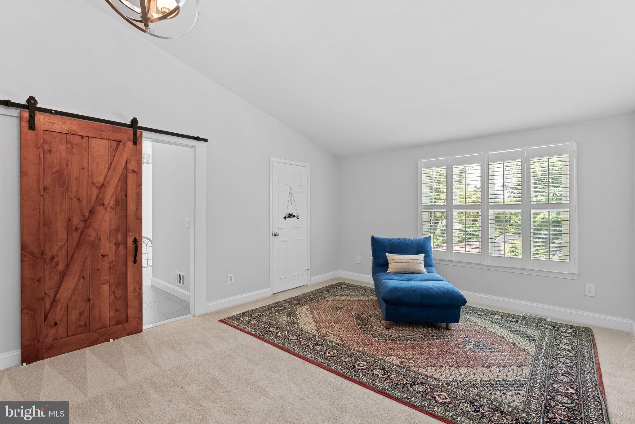 4 Moss Road Sterling, VA 20165 - Photo 37 of 62 Gallery Image 37