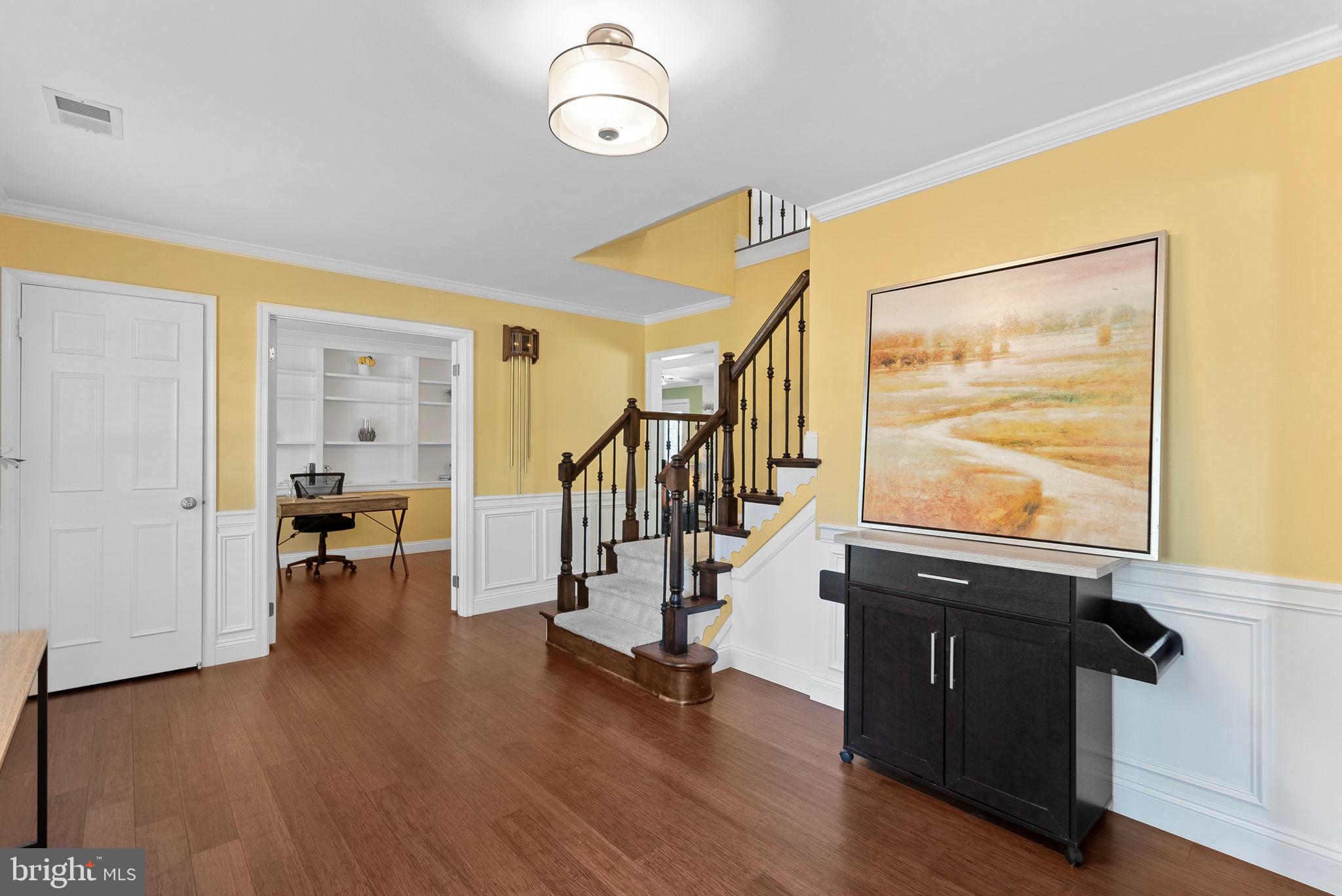 4 Moss Road Sterling, VA 20165 - Photo 8 of 62 Gallery Image 8