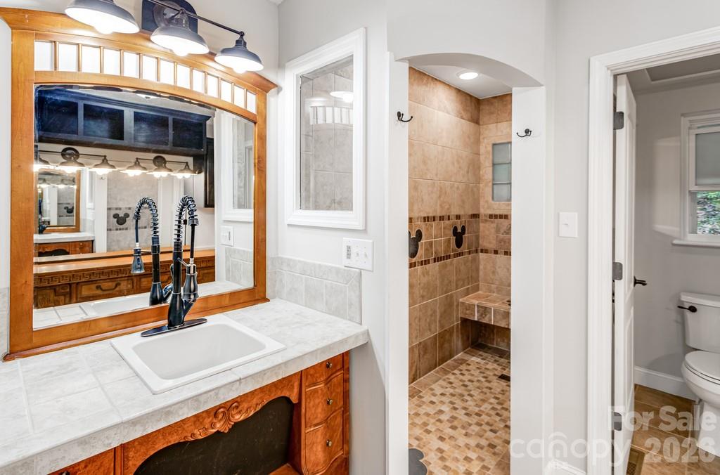 2629 Soco Road Maggie Valley, NC 28751 - Photo 15 of 41
