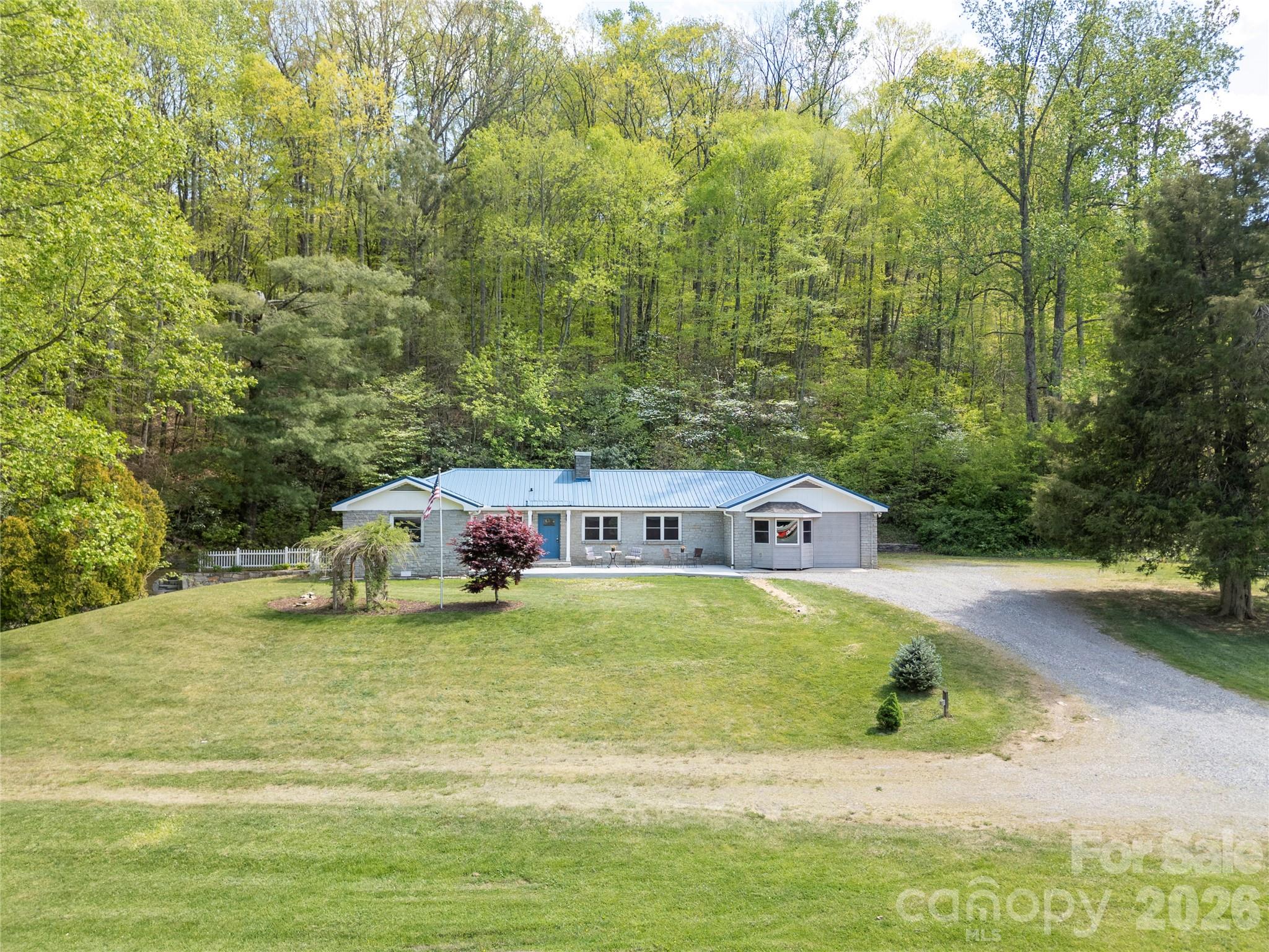 2629 Soco Road Maggie Valley, NC 28751 - Photo 2 of 41