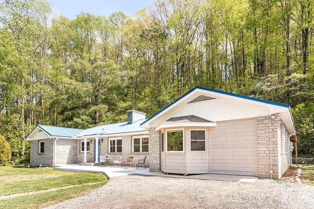 2629 Soco Road Maggie Valley, NC 28751 - Photo 3 of 41