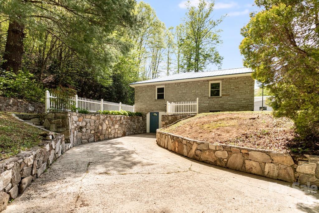 2629 Soco Road Maggie Valley, NC 28751 - Photo 35 of 41