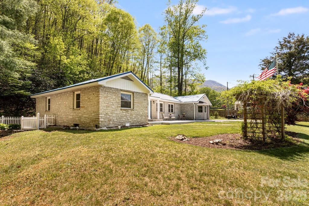 2629 Soco Road Maggie Valley, NC 28751 - Photo 36 of 41