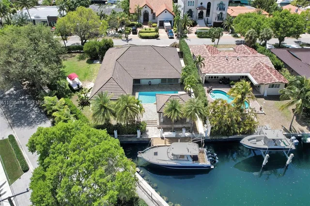 $16,000 | 13015 Biscayne Island Terrace, North Miami, FL 33181