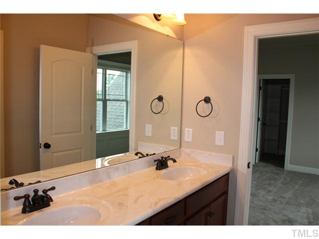 2632 Peachleaf Street Raleigh, NC 27614 - Photo 16 of 25 Gallery Image 16