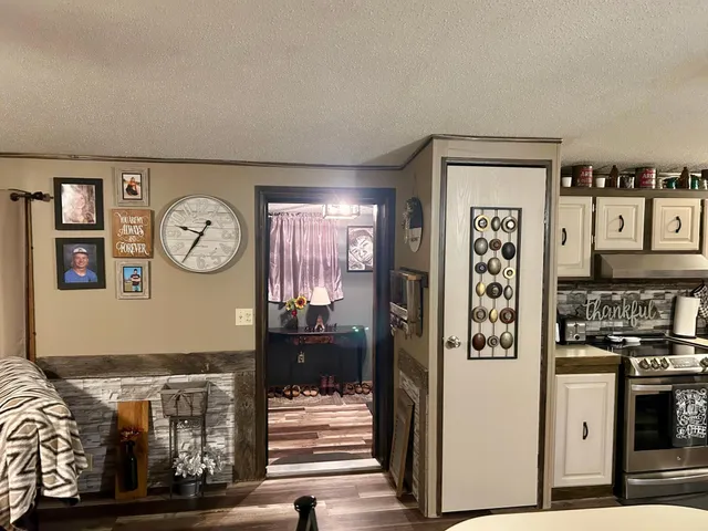 $118,000 | 537 2nd Street North, Greenbush, MN 56726