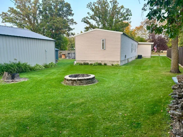 $118,000 | 537 2nd Street North, Greenbush, MN 56726