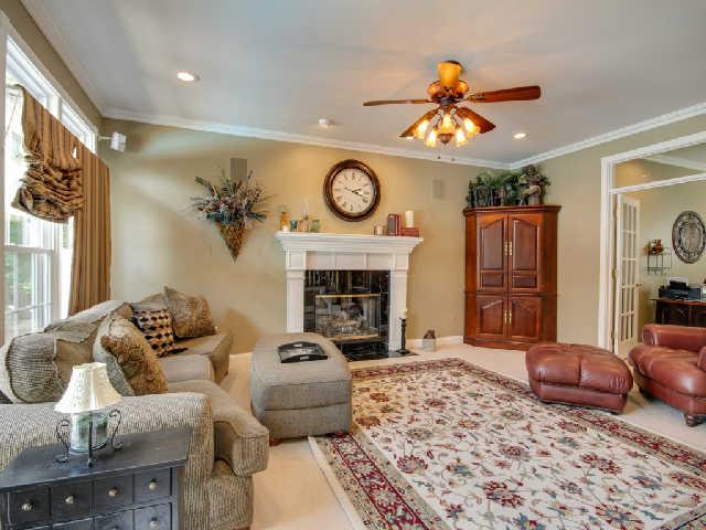 1736 Stop 30 Road Hendersonville, TN 37075 - Photo 6 of 20 In-wall sound system throughout the house with separate volume control in each room.