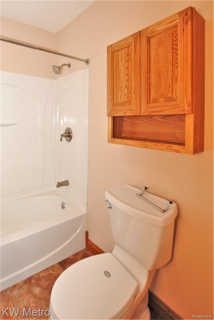 12400 East Burt Road Birch Run, MI 48415 - Photo 7 of 17 DSC_0073.JPG