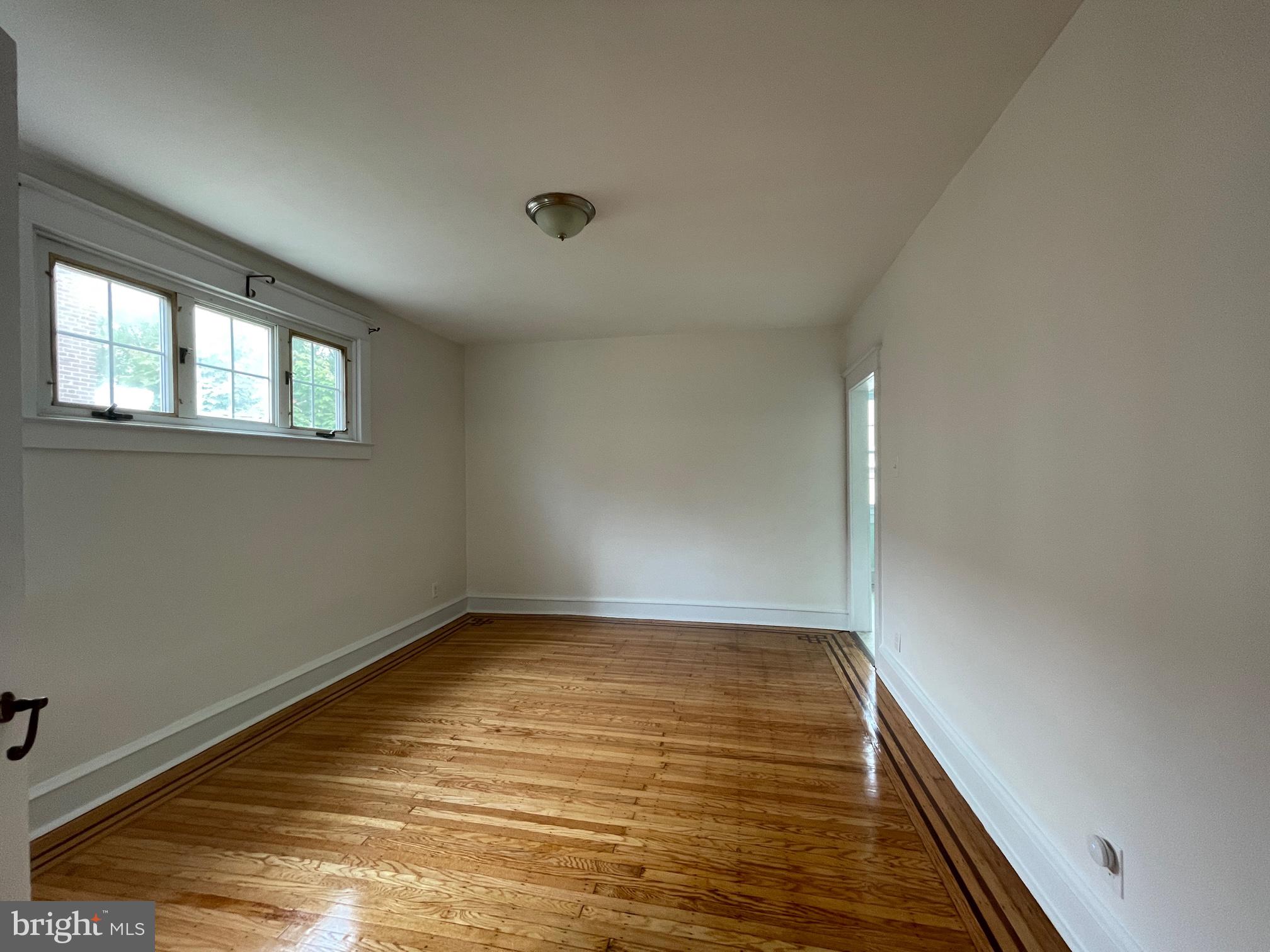 149 Long Lane Upper Darby, PA 19082 - Photo 14 of 29