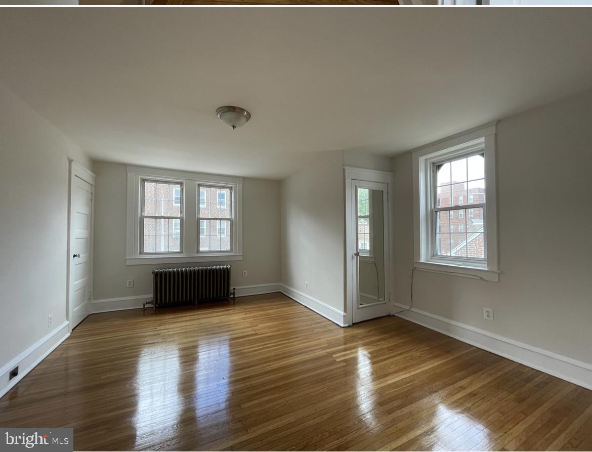 149 Long Lane Upper Darby, PA 19082 - Photo 20 of 29