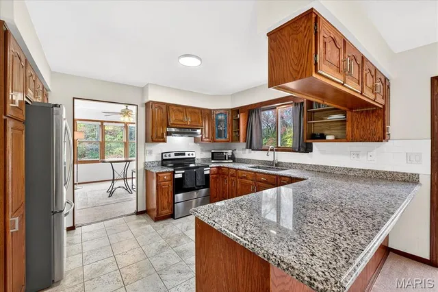 $400,000 | 6589 Oak Hill Manor, Glen Carbon, IL 62034