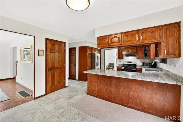 $400,000 | 6589 Oak Hill Manor, Glen Carbon, IL 62034