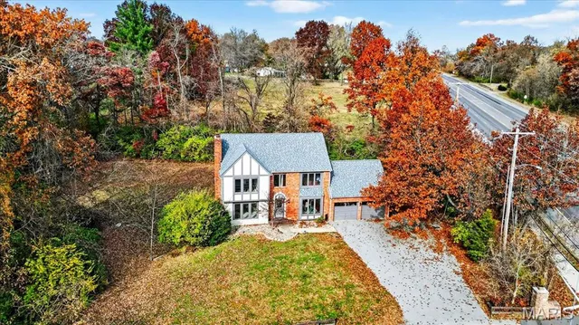 $400,000 | 6589 Oak Hill Manor, Glen Carbon, IL 62034