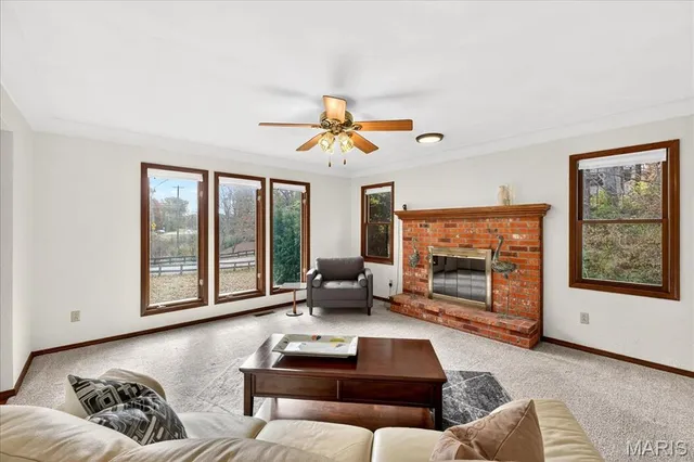 $400,000 | 6589 Oak Hill Manor, Glen Carbon, IL 62034