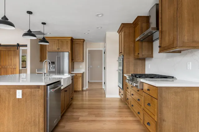 a very nice looking room with a chandelier