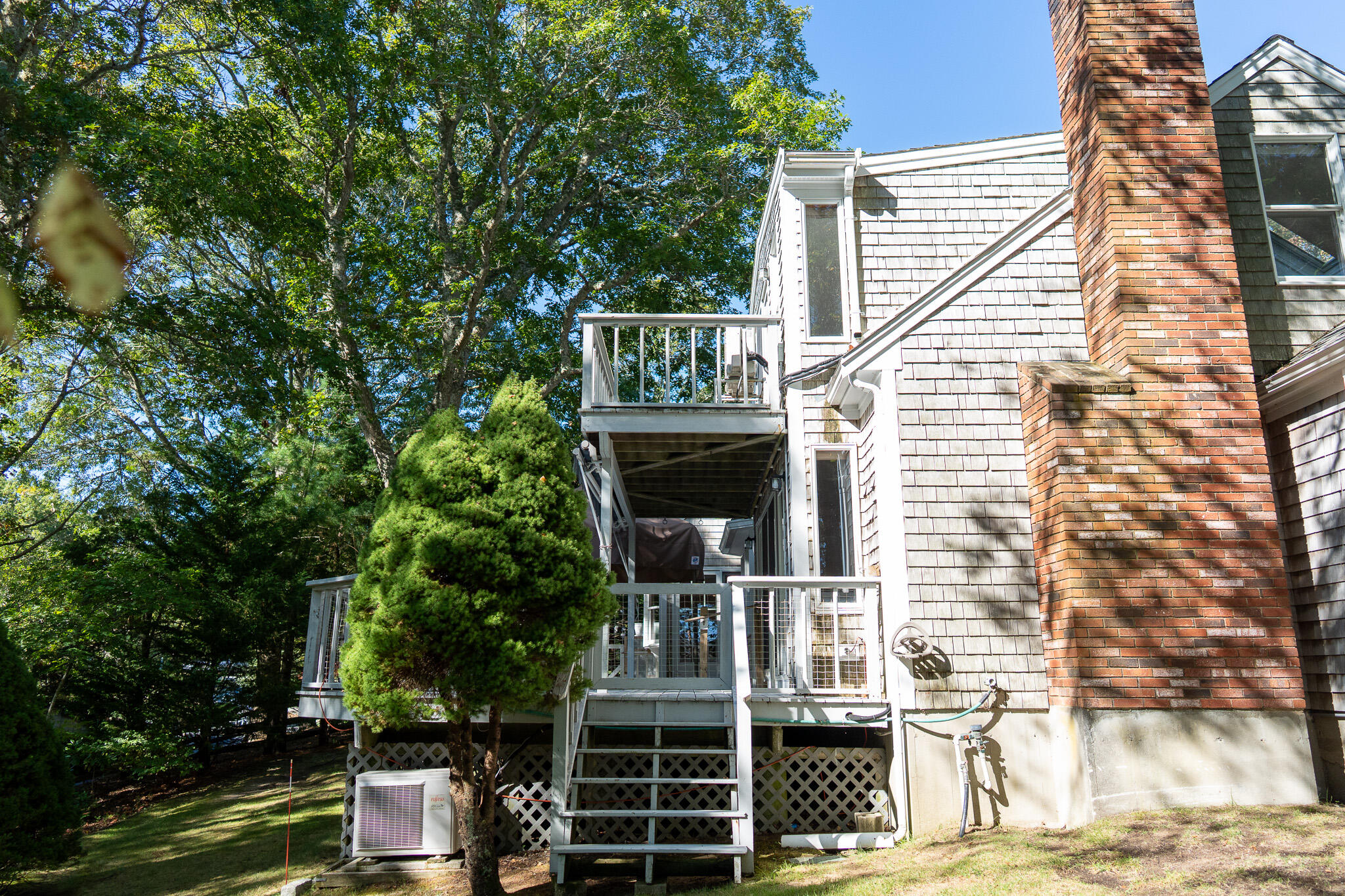 20 Kittiwake Lane Eastham, MA 02642 - Photo 55 of 75 a front view of a house with garden