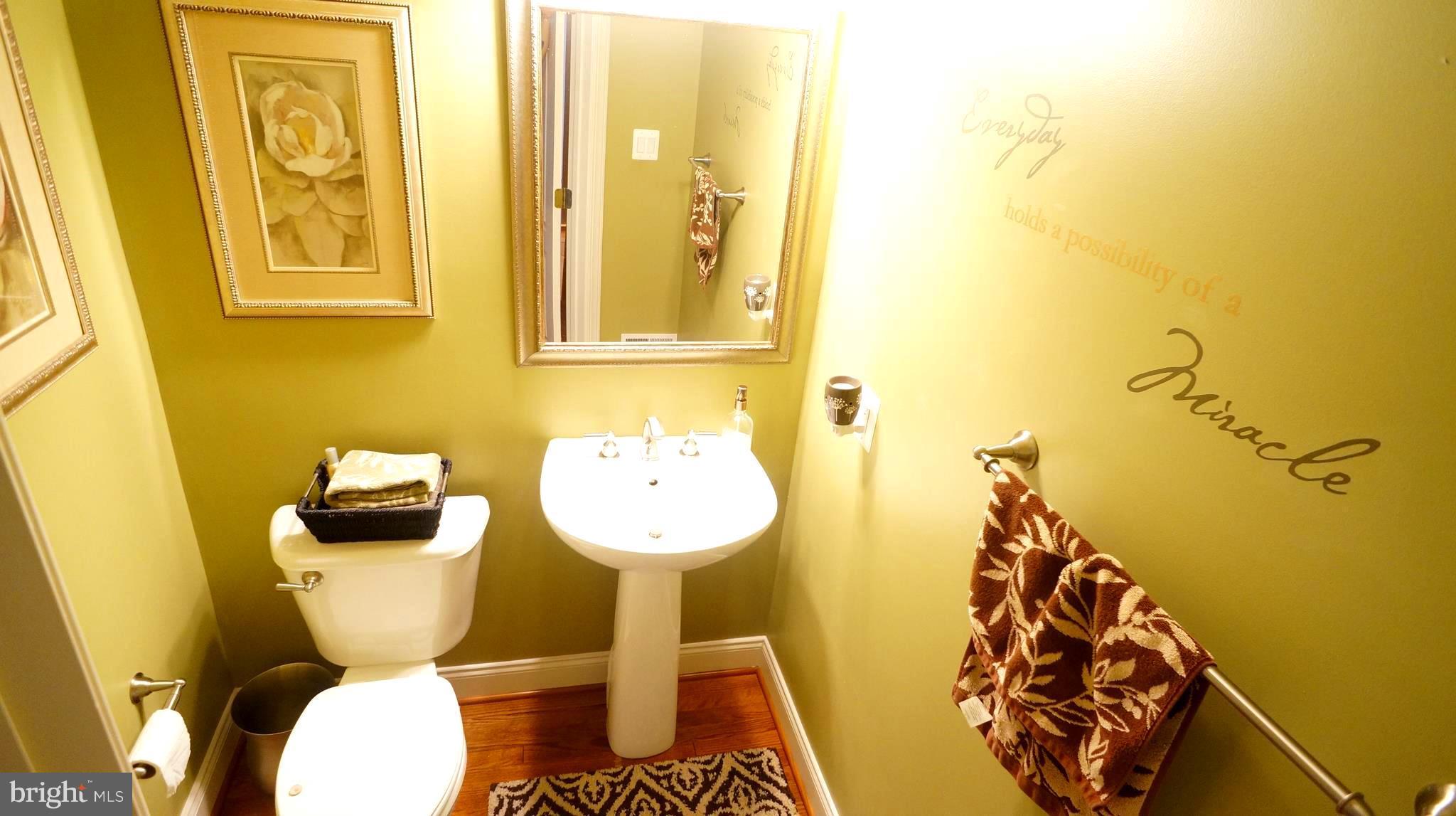 18310 Tapwood Road Boyds, MD 20841 - Photo 13 of 30 POWDER ROOM