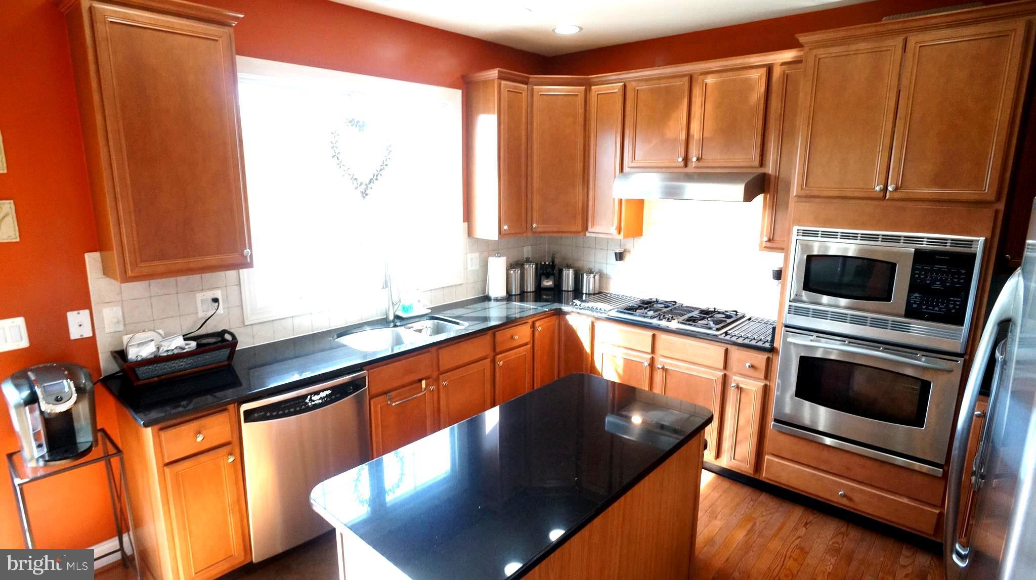 18310 Tapwood Road Boyds, MD 20841 - Photo 4 of 30 Kitchen